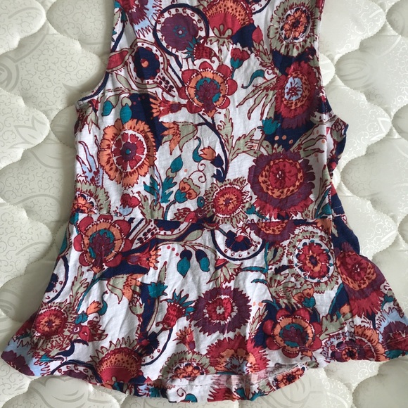 Anthropologie Deletta vibrant, floral blouse. - Picture 2 of 3